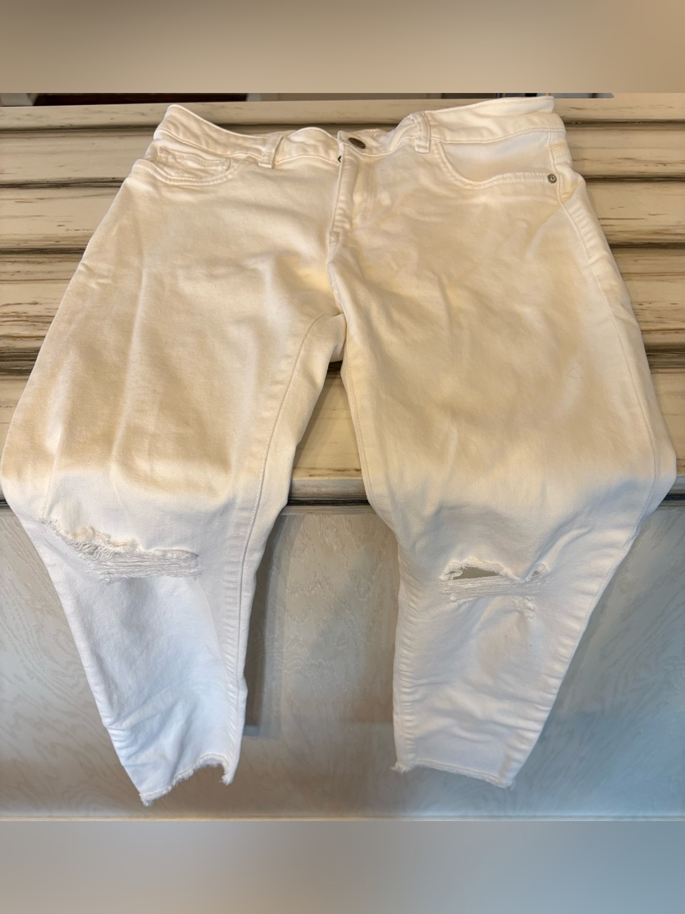 DL1961 White Margaux Newport Distressed Skinny Jeans